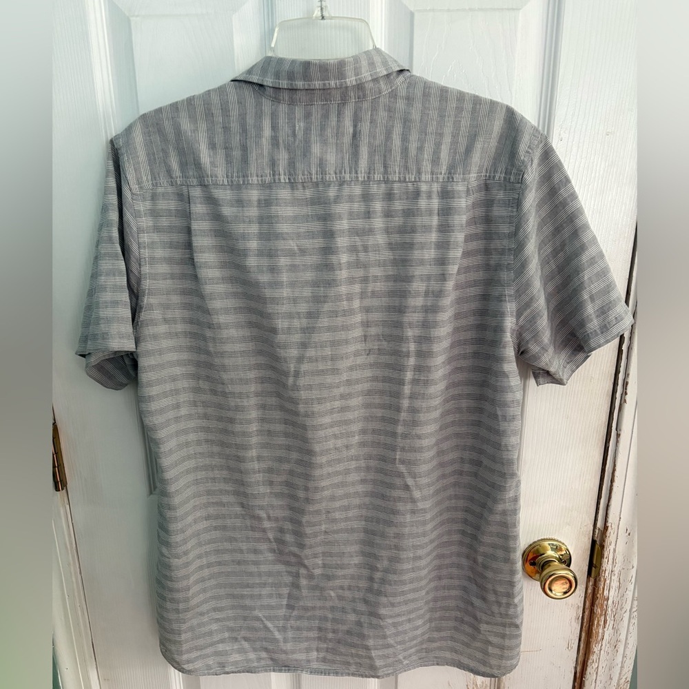 Outerknown Organic Cotton Button Down Pocket Shir… - image 4